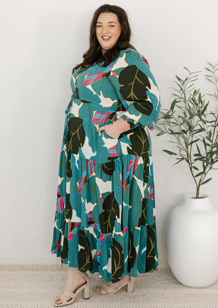 Long-sleeved green floral maxi dress