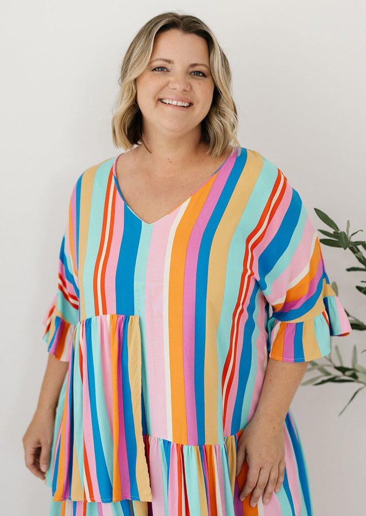 Knee Length Pastel Dress for Curvy Women