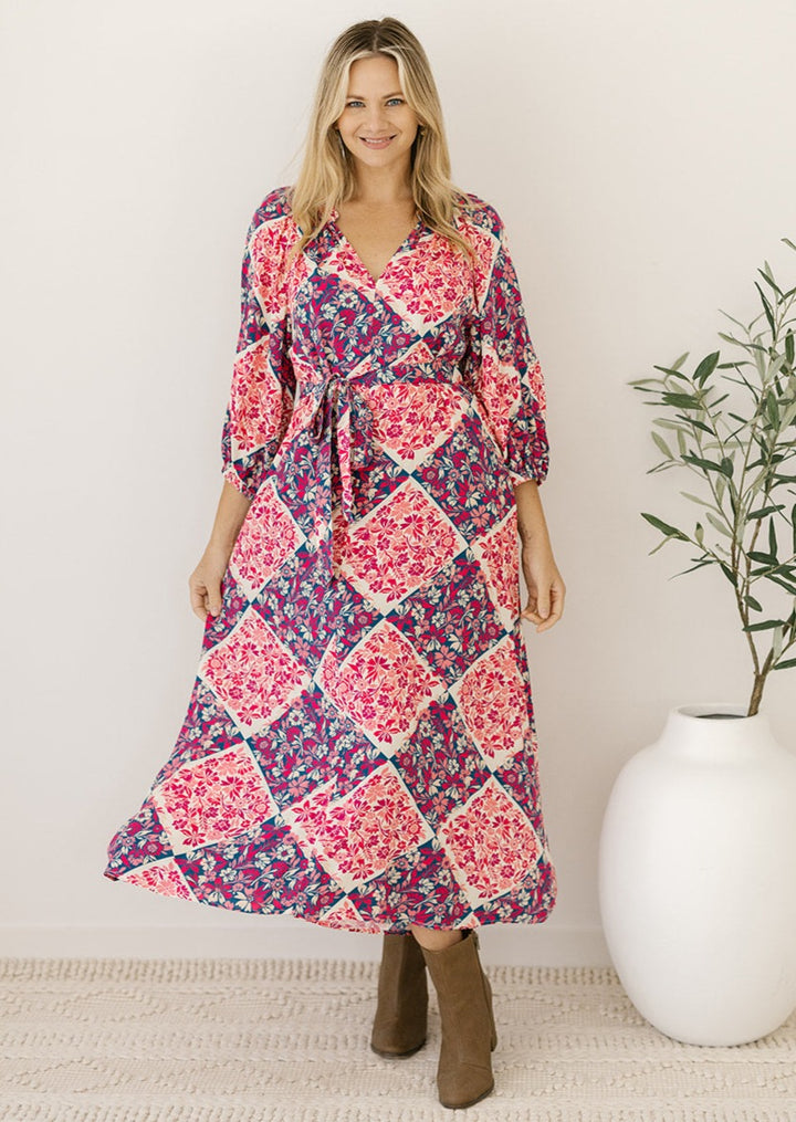 women's plus-size floral patchwork-print midi dress with pockets and waist-tie