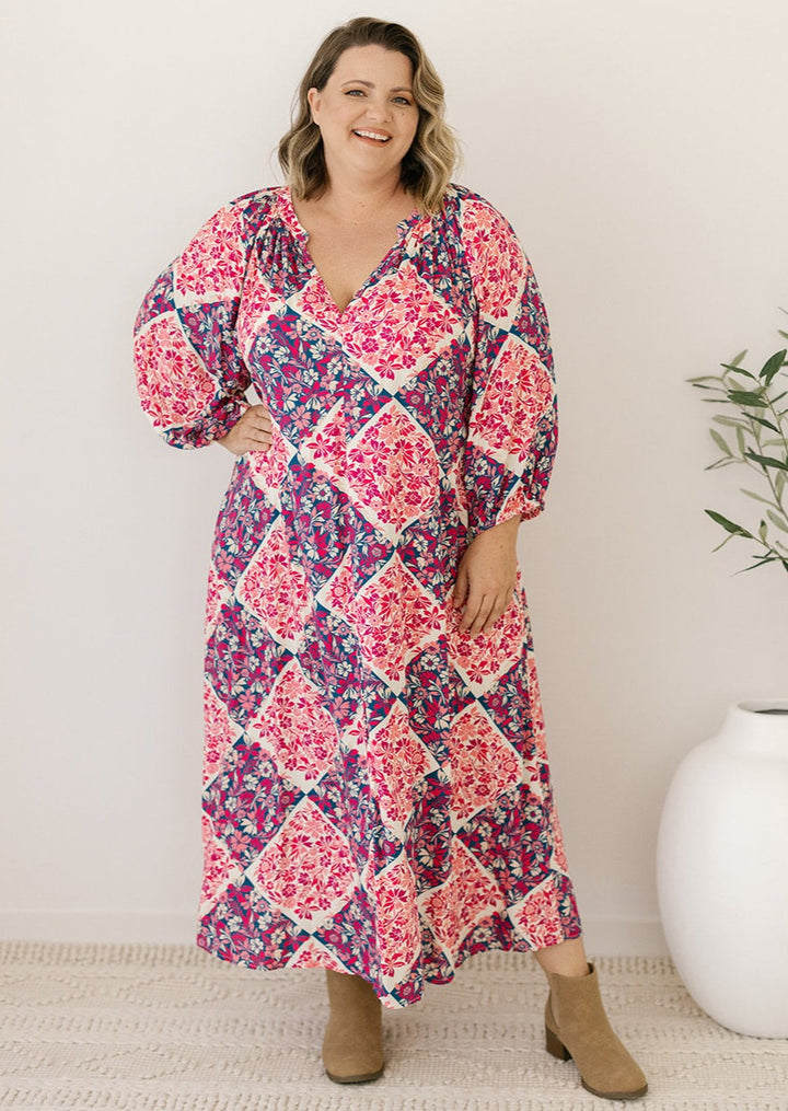 women's plus-size floral patchwork-print midi dress with pockets and waist-tie