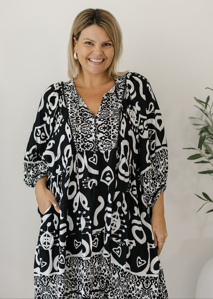 Ally Tunic Dress in Chromatic