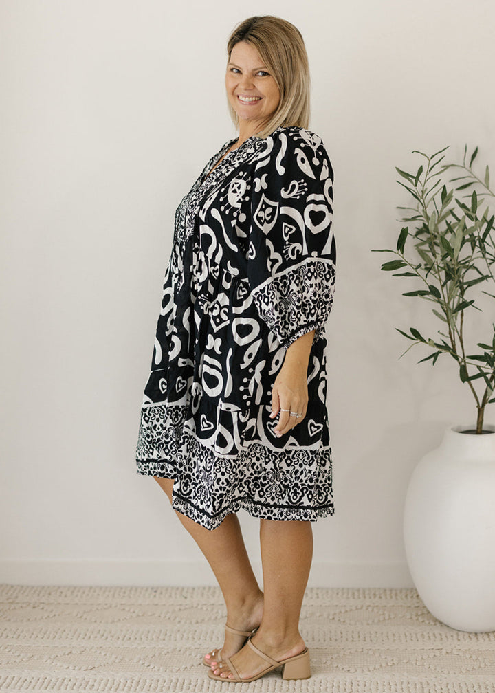 Ally Tunic Dress in Chromatic