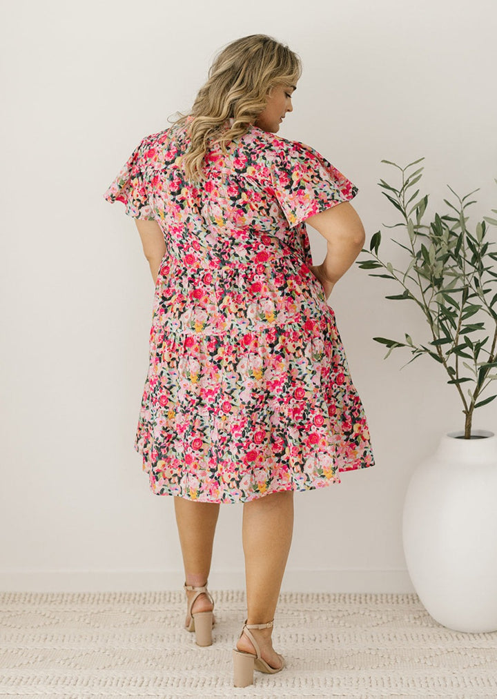 Pretty Dress for Curvy Women