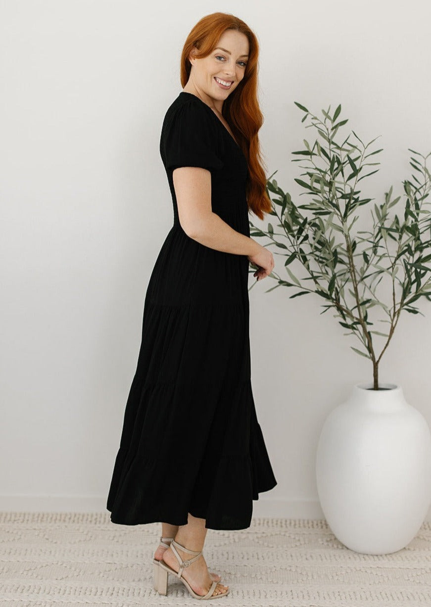Flowy Plain Black Dress for women