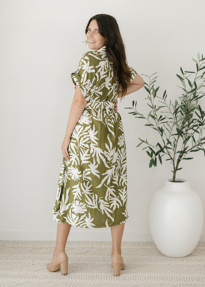 Elowyn Midi Dress in Moss