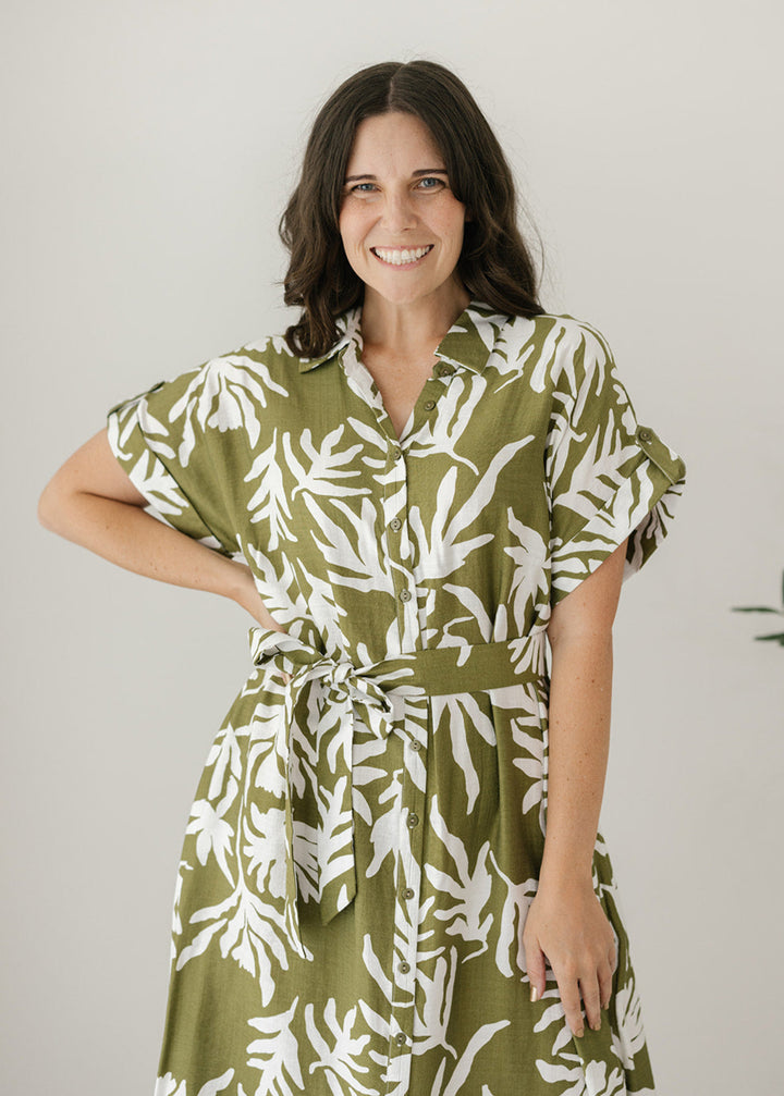 Elowyn Midi Dress in Moss
