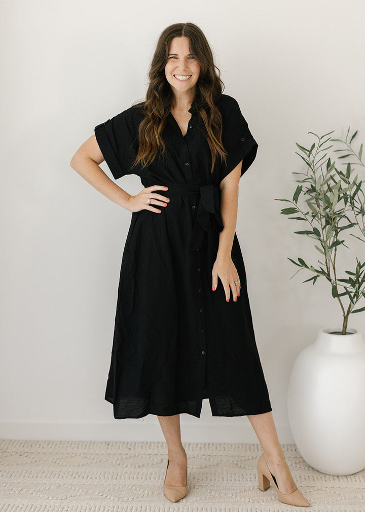Elowyn Midi Dress in Black
