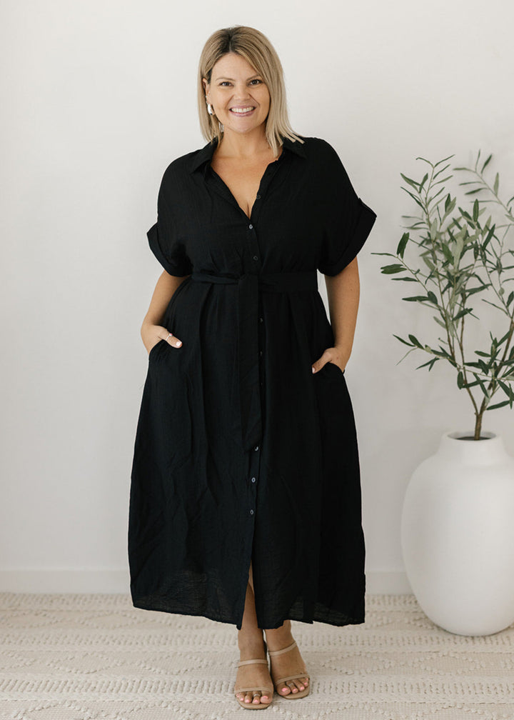 Elowyn Midi Dress in Black
