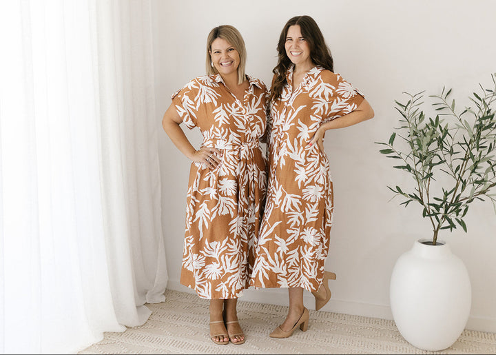 Elowyn Midi Dress in Rust