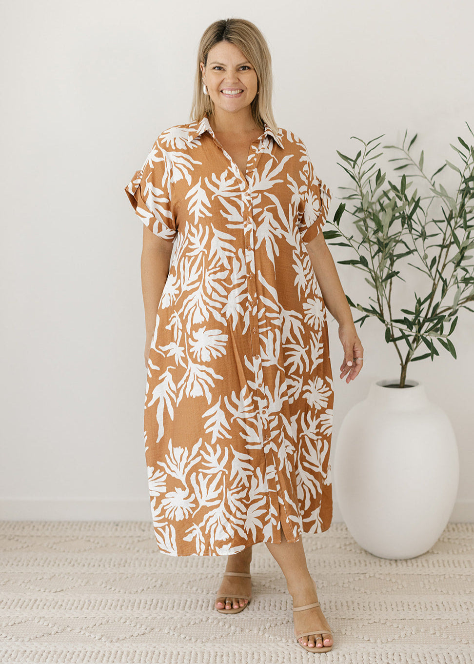 Elowyn Midi Dress in Rust