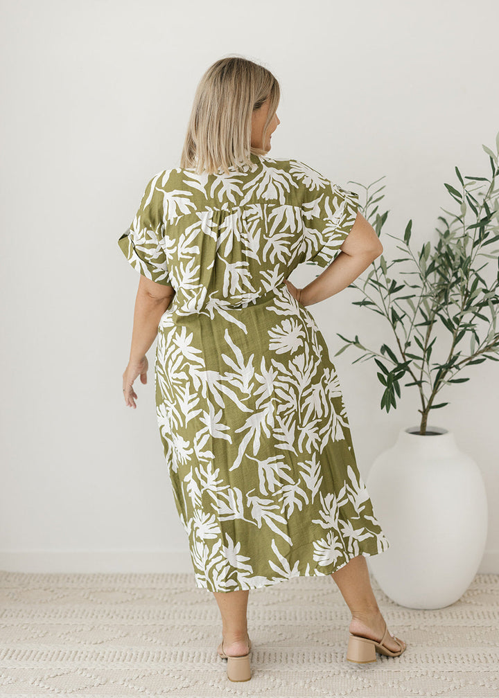 Elowyn Midi Dress in Moss