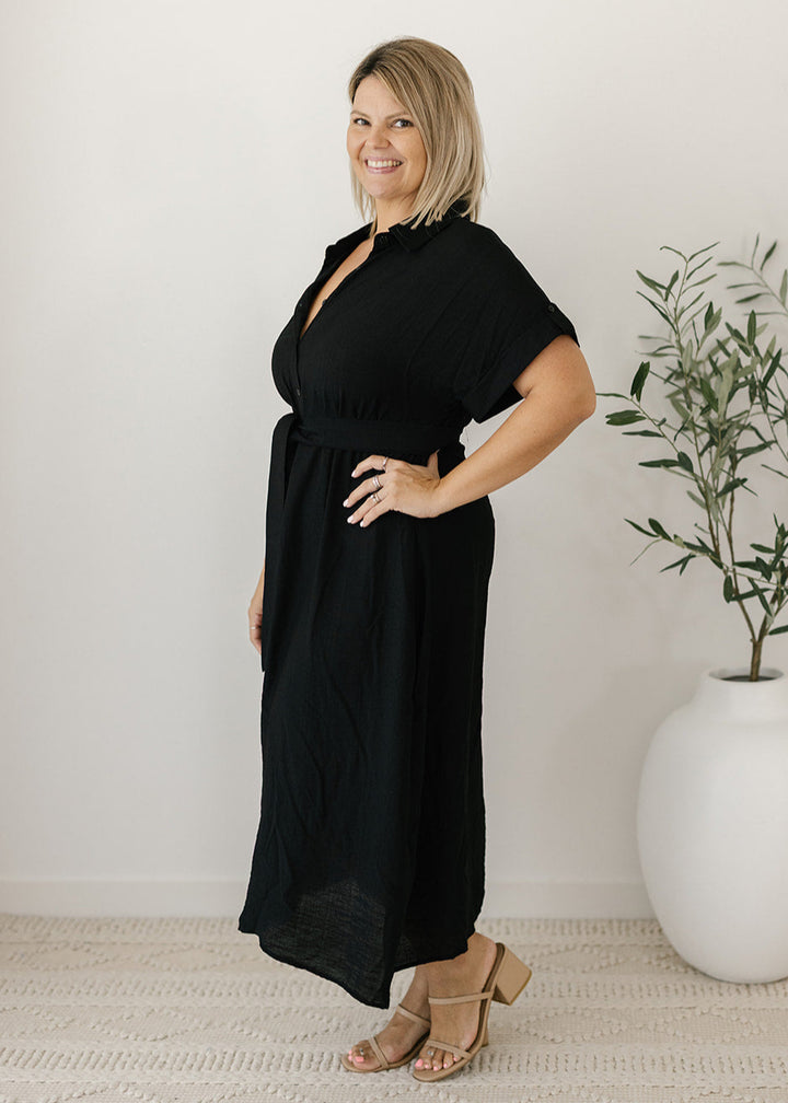 Elowyn Midi Dress in Black