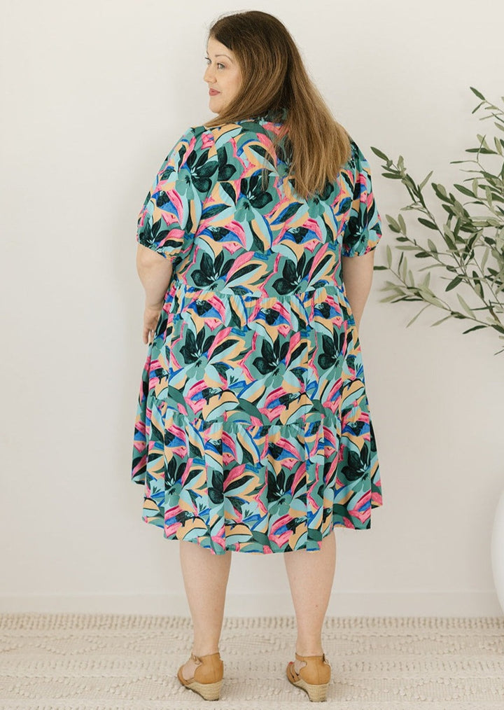 knee-length dress with pockets australia