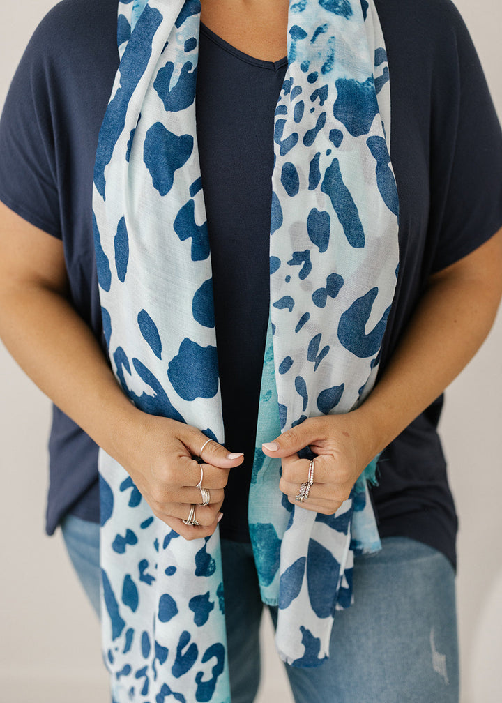 Kiah Scarf