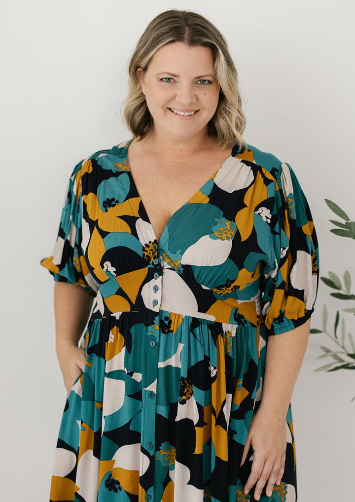 Knee-length Dress Floral Green 