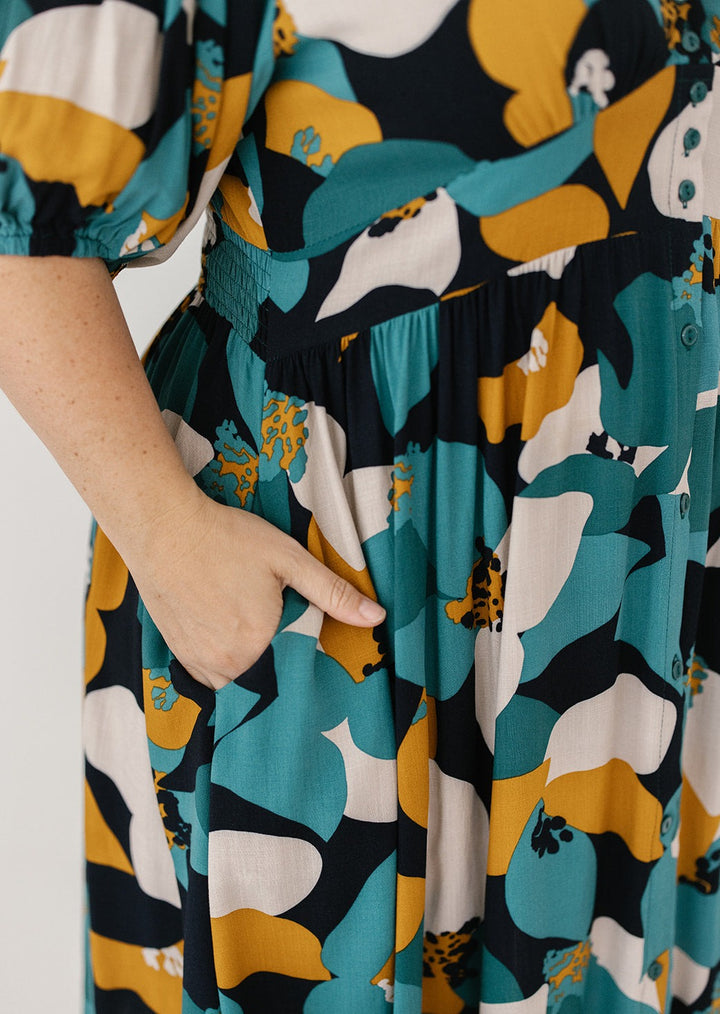 Knee-length Dress casual