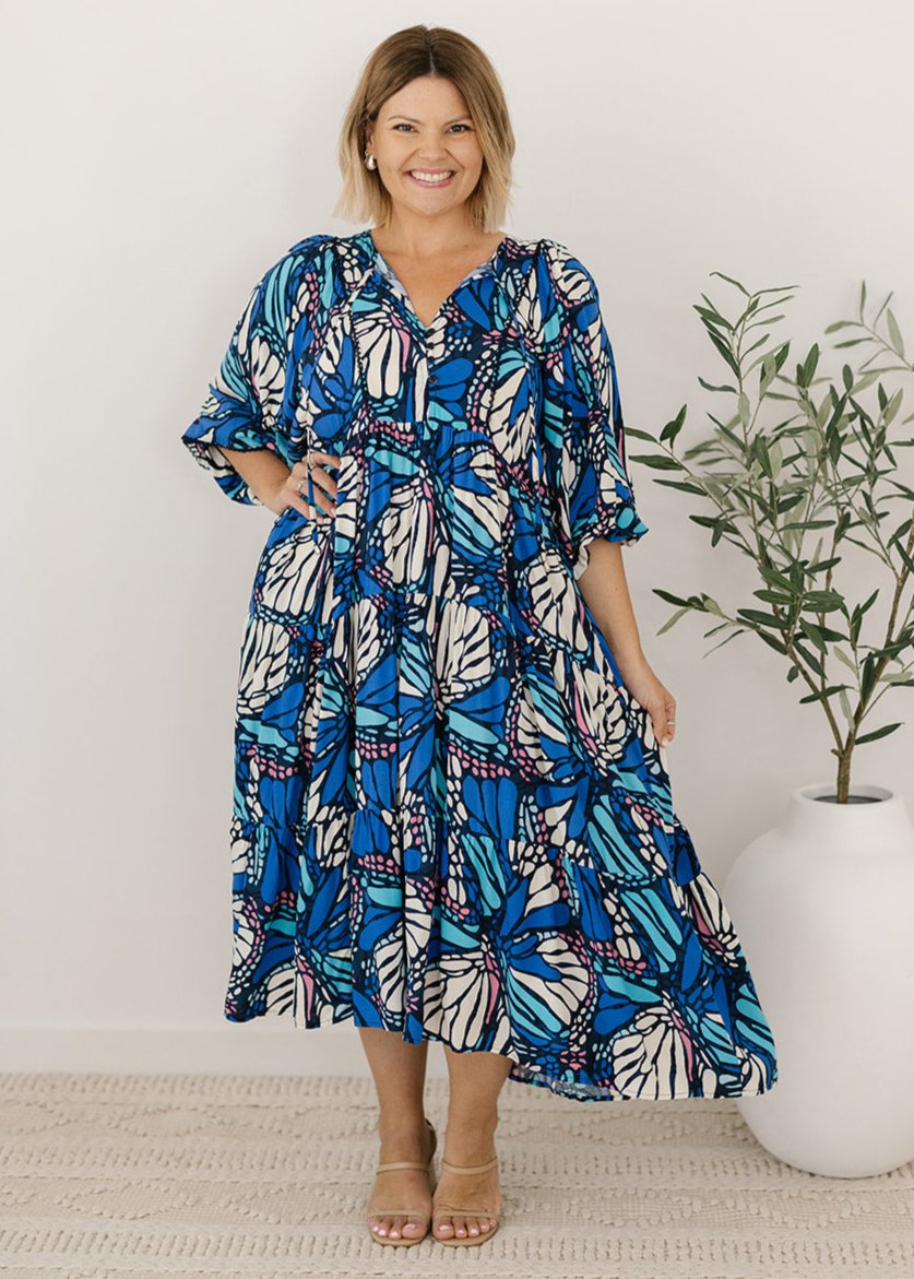 bump-friendly blue and white abstract smock-style dress with pockets