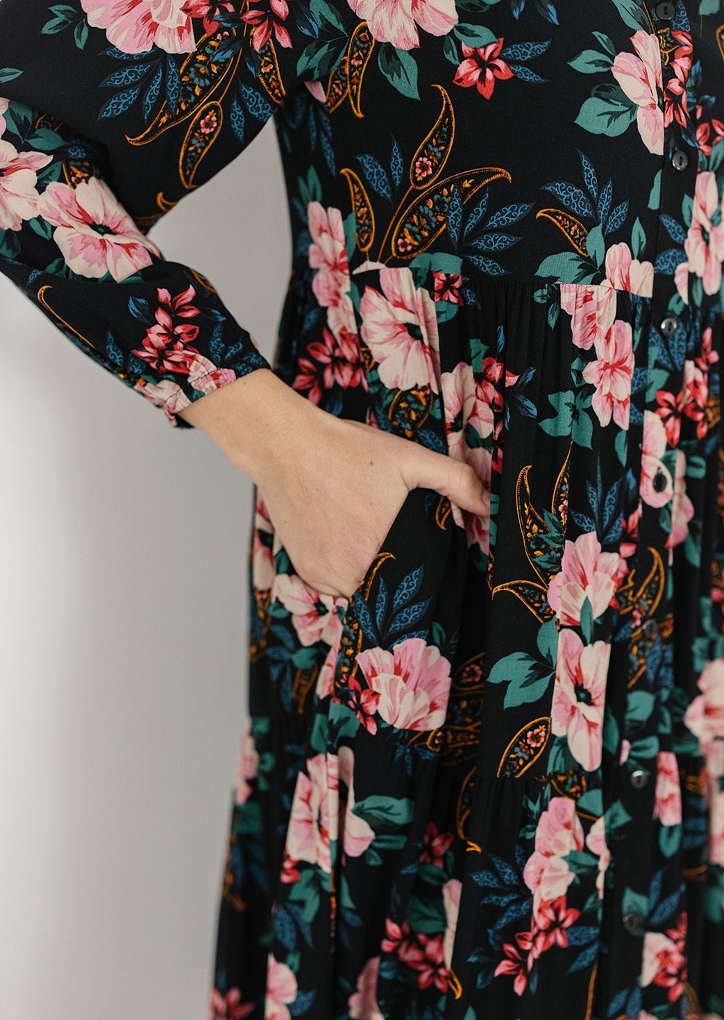 Lindsey Midi Dress