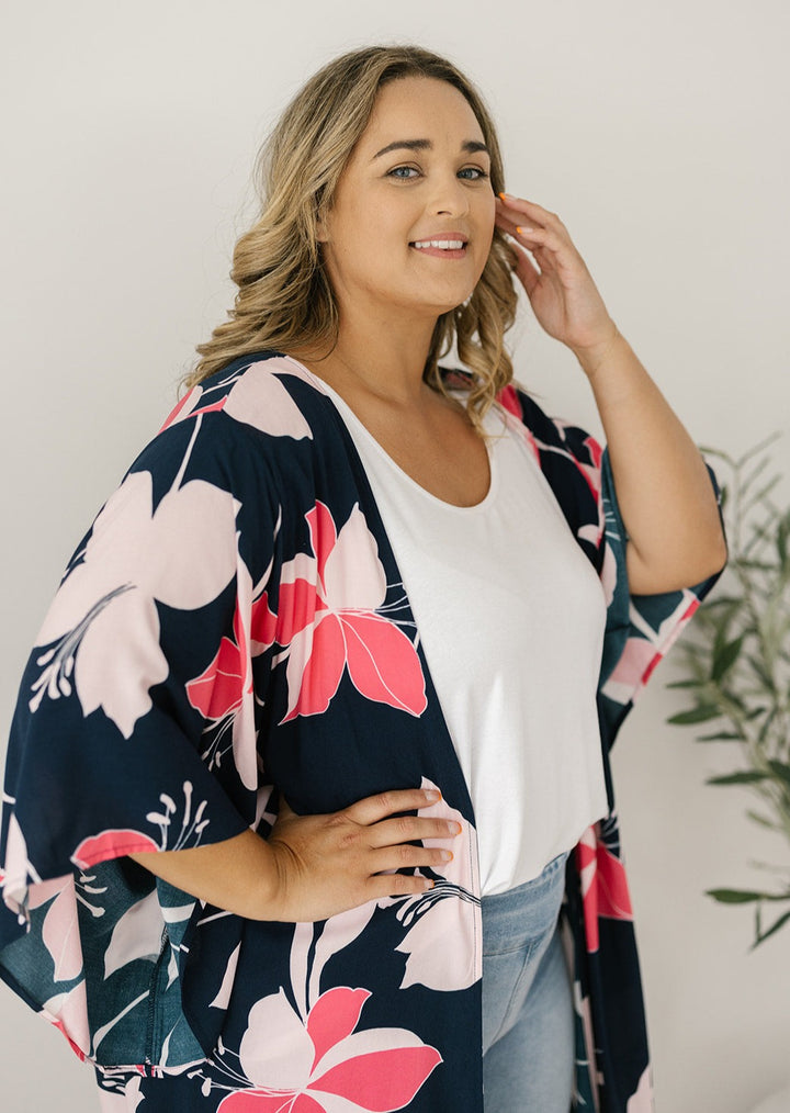 Relaxed Kimono for Curvy Women