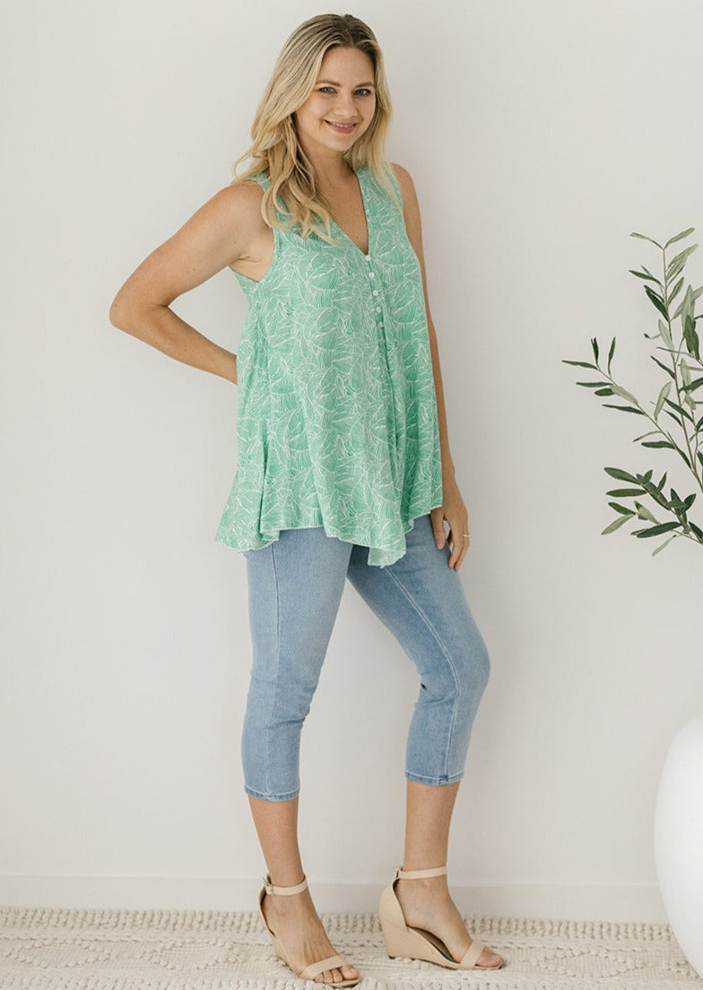 Green and white leaf flowy top