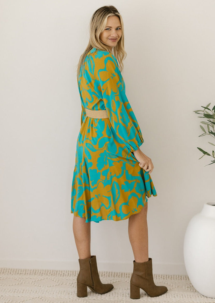 retro floral long-sleeved knee-length dress with belt