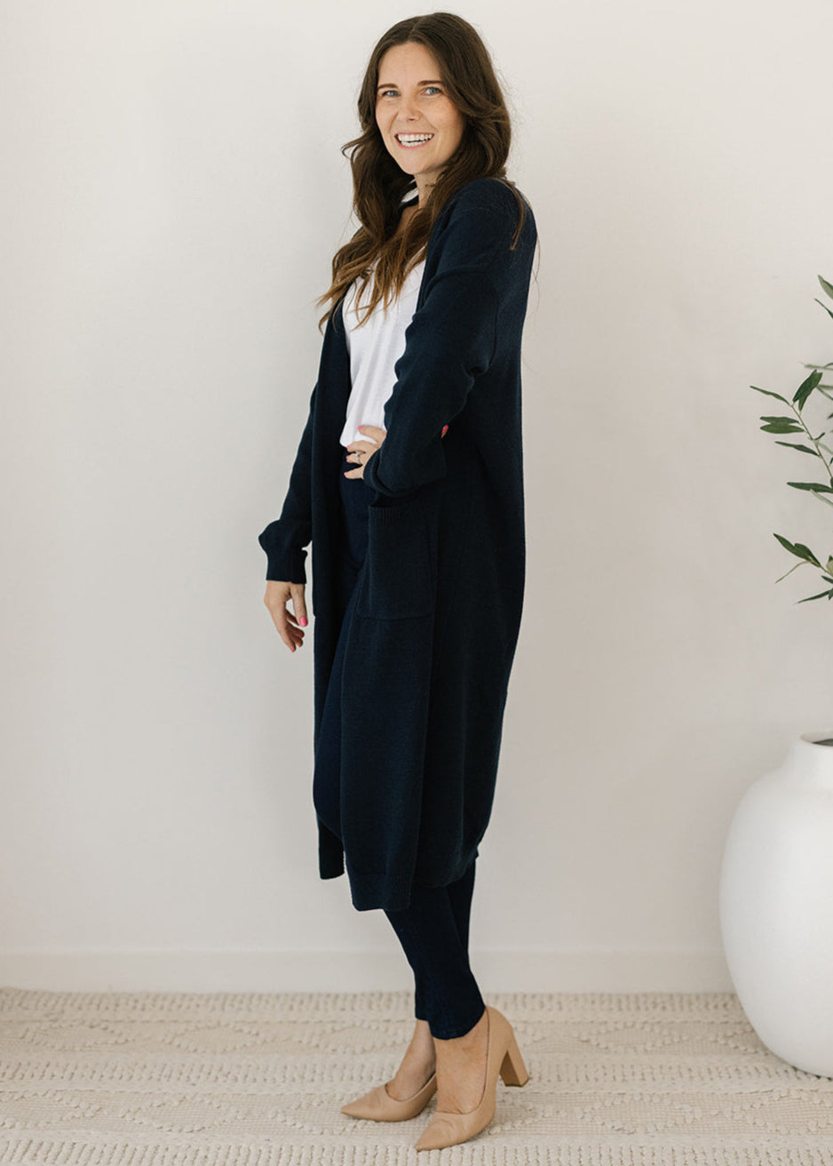 Tully Knit Cardigan in Navy