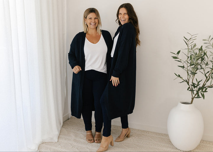 Tully Knit Cardigan in Navy