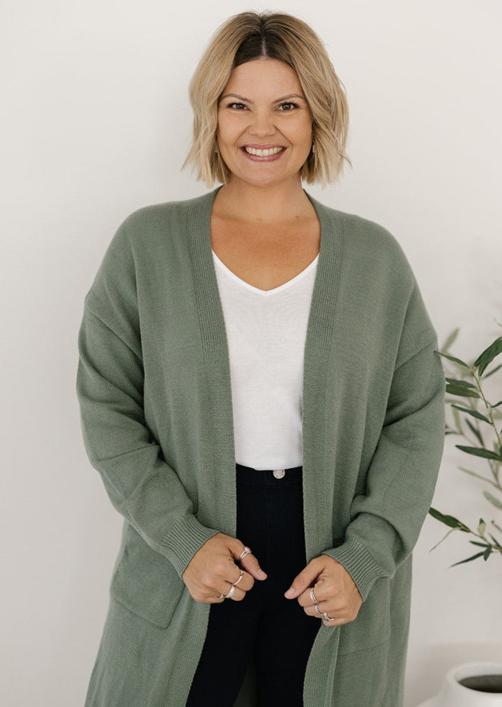 Plus-size green knit cardigan for women