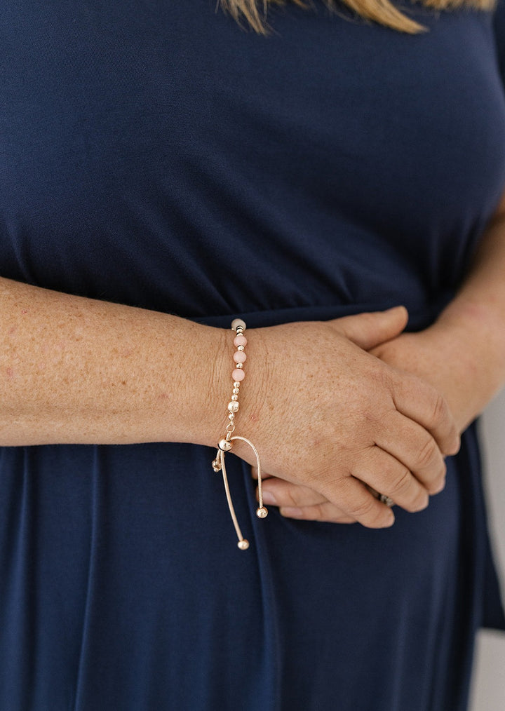 Lori Bracelet in Pink