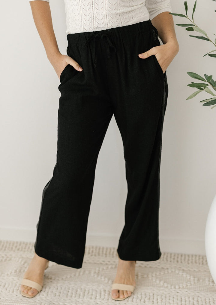 womens relaxed linen elastic-waisted pants