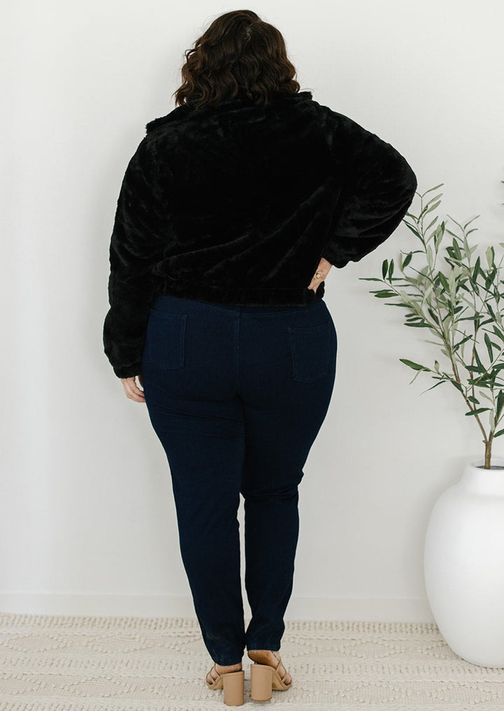 Yasmin Jacket in Black