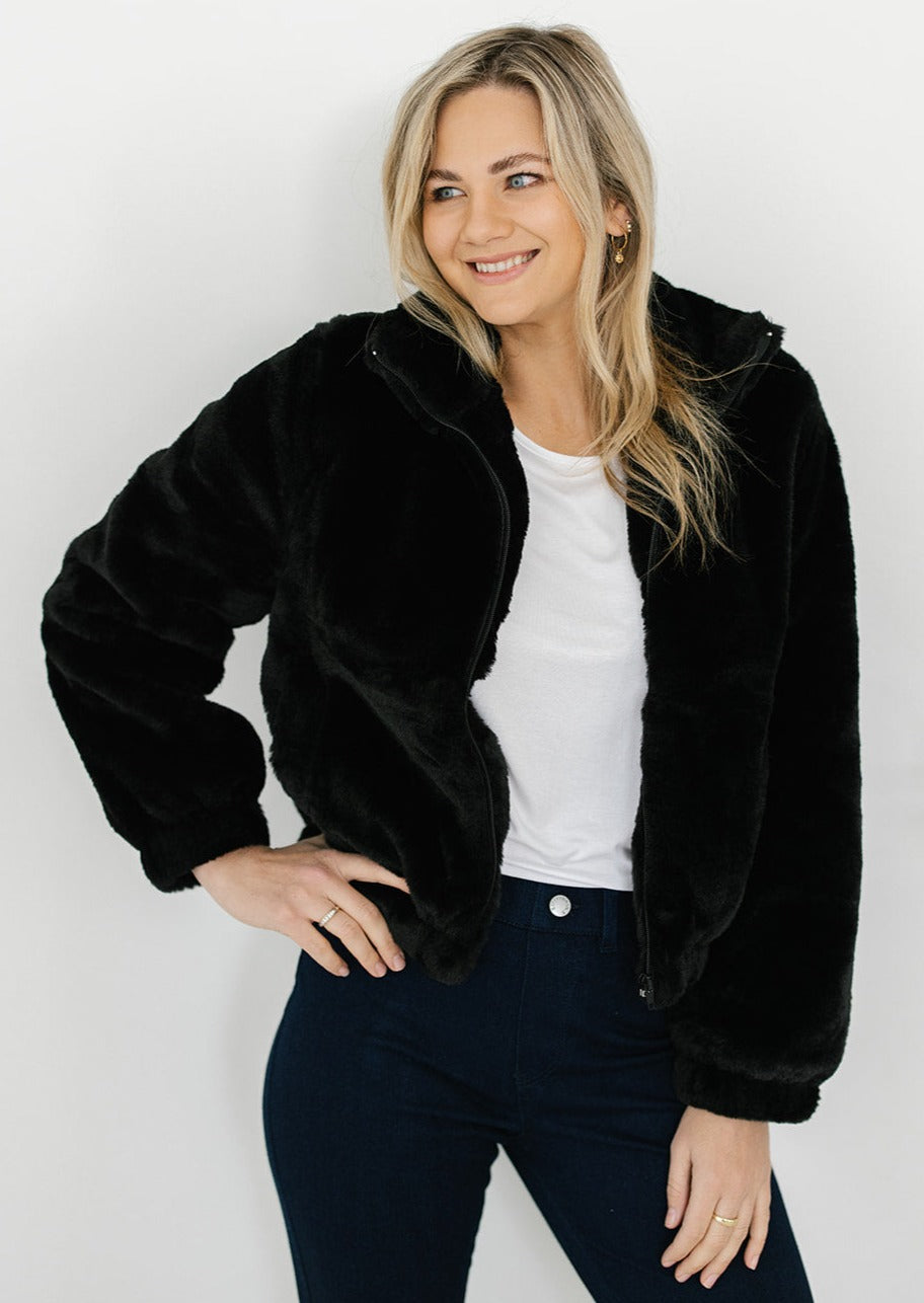 Yasmin Jacket in Black