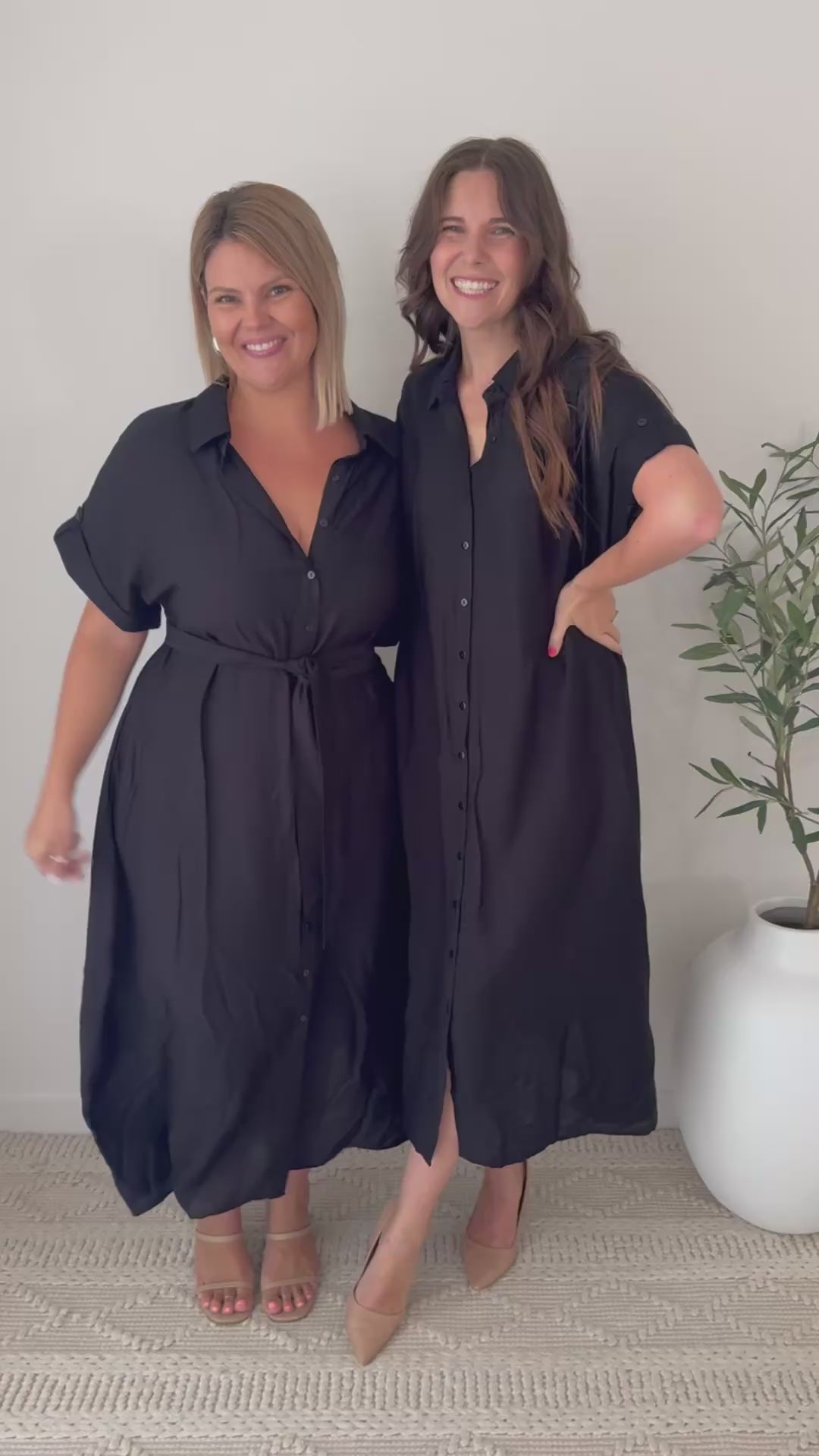 Elowyn Midi Dress in Black