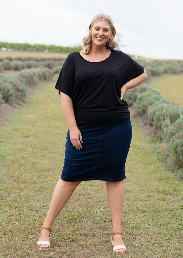 Maui Batwing Tee in Black