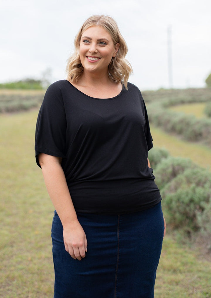 Maui Batwing Tee in Black