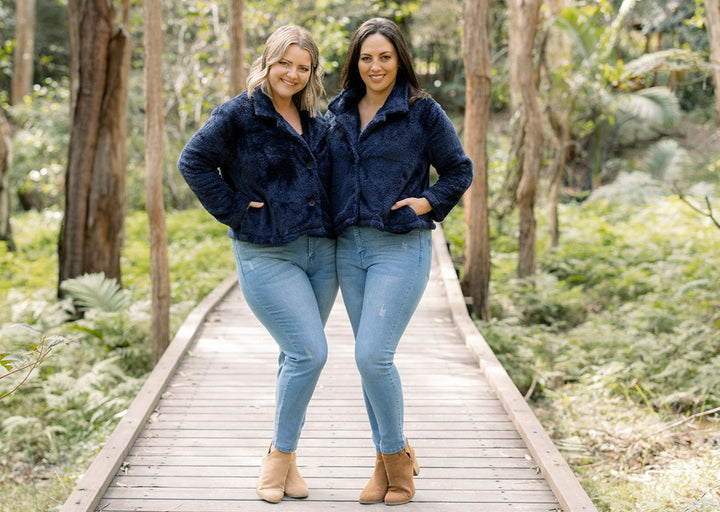 Teddy Cropped Jacket in Navy